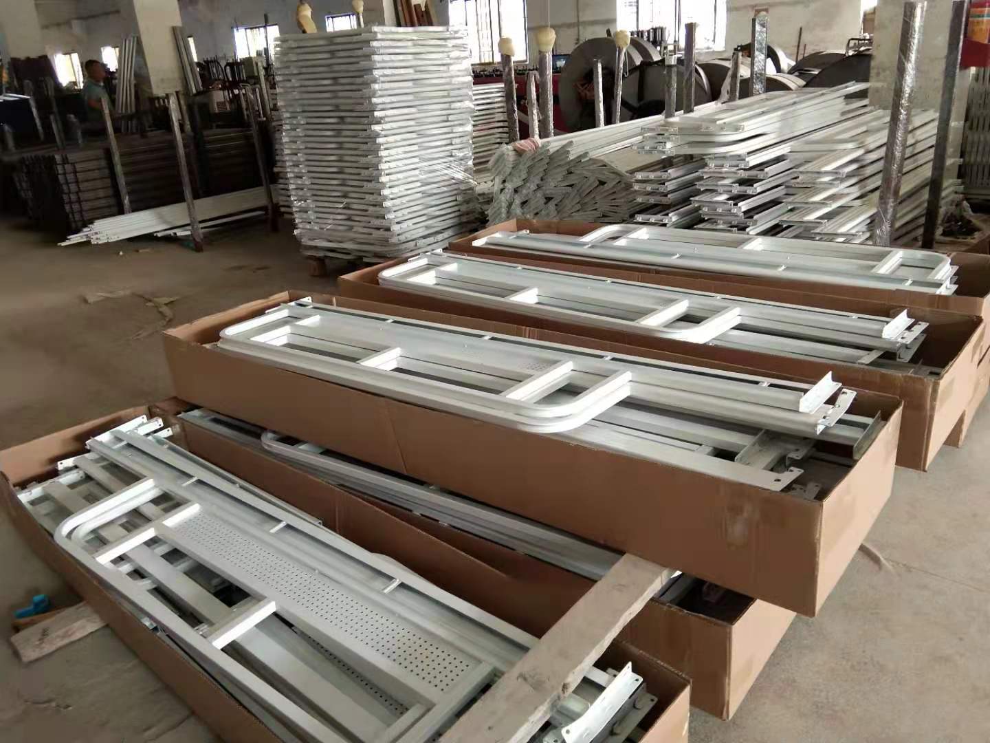 如何將上下鋪鐵床打包裝？