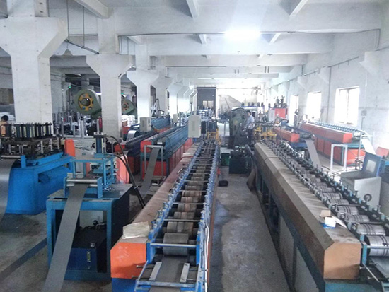 你見過鐵架床生產(chǎn)車間嗎？